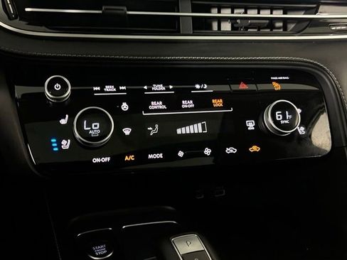 Used 2022 INFINITI QX60 Luxe w/ Cargo Package image 22