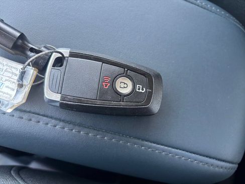 Used 2026 Ford Maverick XLT FWD image 21