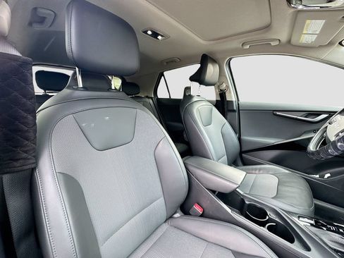 Certified 2023 Kia Niro EX Touring FWD image 29