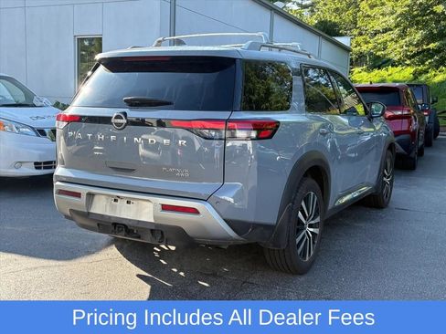 Used 2024 Nissan Pathfinder Platinum w/ Cargo Package AWD/4WD image 5