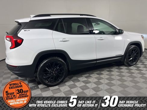 Certified 2023 GMC Terrain SLT w/ Infotainment Package II image 4