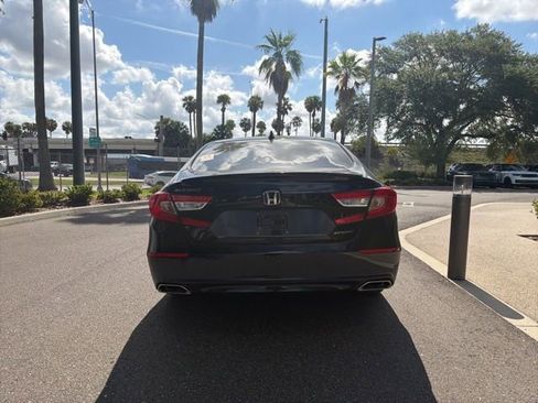 Used 2022 Honda Accord Sport image 4