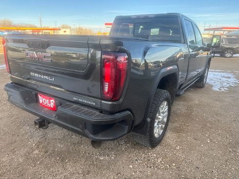 Used 2022 GMC Sierra 3500 Denali w/ Technology Package image 9