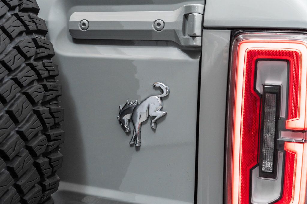 Used 2024 Ford Bronco Badlands AWD/4WD image 14