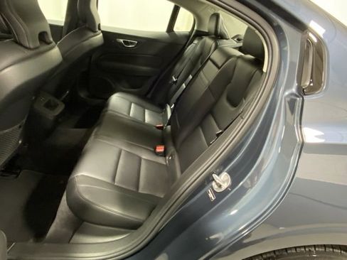 Certified 2025 Volvo S60 B5 Core image 14