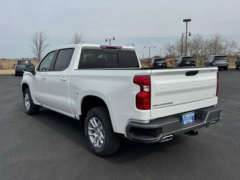 New 2026 Chevrolet Silverado 1500 LT image 3