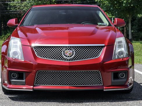 Used 2010 Cadillac CTS V w/ Wood Trim Package RWD image 11