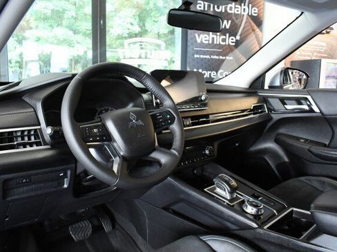 Used 2022 Mitsubishi Outlander SEL Black Edition AWD/4WD image 29