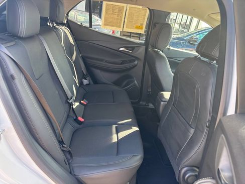 Used 2025 Buick Encore GX Preferred FWD image 24