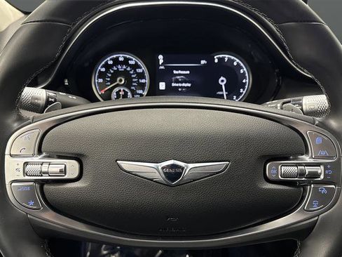 Used 2025 Genesis GV70 2.5T w/ Select Package image 17