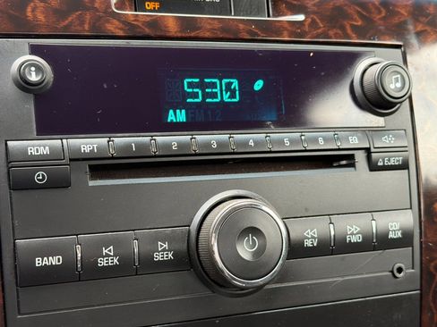 Used 2014 Chevrolet Impala Limited LS FWD image 18