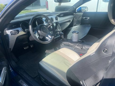 Used 2017 Ford Mustang GT Premium RWD image 2