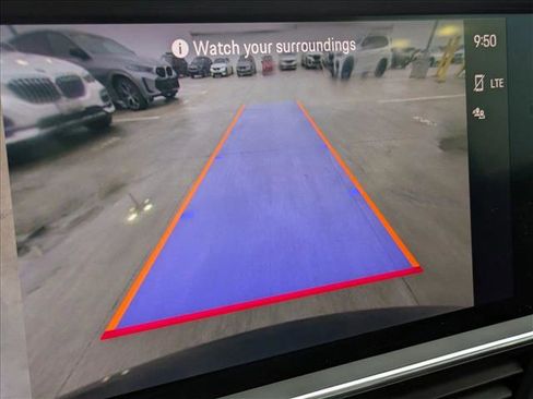 Used 2022 Porsche Cayenne Turbo image 12