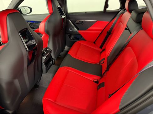 New 2026 BMW M5 Touring image 12