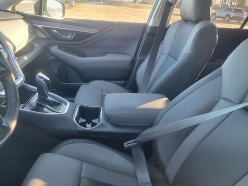 Certified 2024 Subaru Outback Onyx Edition image 7