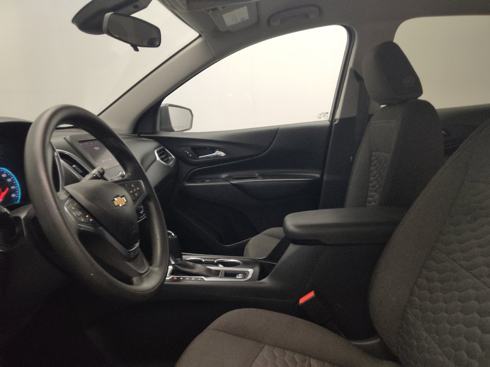 Used 2020 Chevrolet Equinox LT FWD image 17