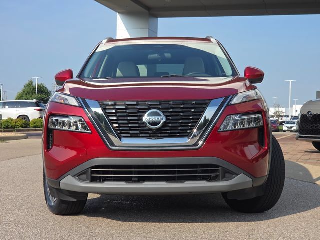 Used 2021 Nissan Rogue SV w/ Premium Package AWD/4WD image 3