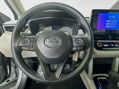 Certified 2025 Toyota Corolla Cross L FWD image 15