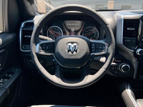 Used 2025 RAM 1500 Big Horn AWD/4WD image 12