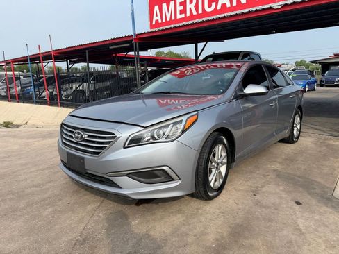Used 2016 Hyundai Sonata SE FWD image 6