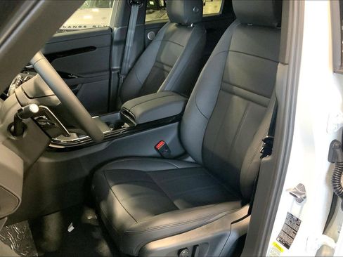 New 2026 Land Rover Range Rover Evoque Dynamic SE image 9