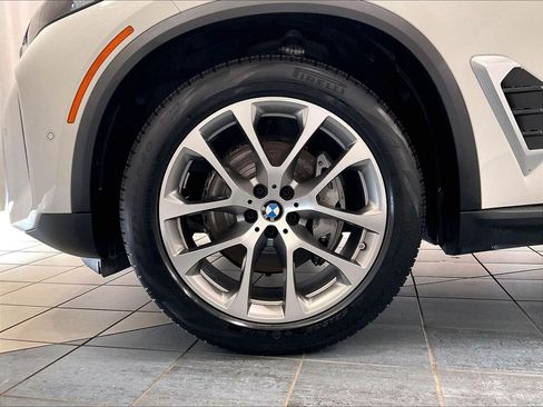 Used 2026 BMW X5 xDrive40i AWD/4WD image 7