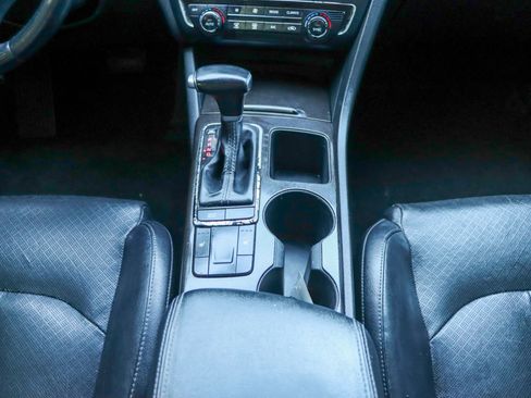 Used 2018 Kia Optima EX image 25