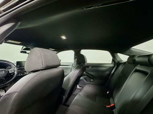 Used 2025 Honda Civic Sport image 13