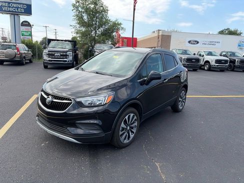 Used 2021 Buick Encore Preferred AWD/4WD image 1