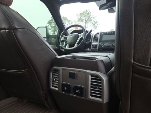 Used 2018 Ford F350 King Ranch w/ King Ranch Ultimate Package image 28