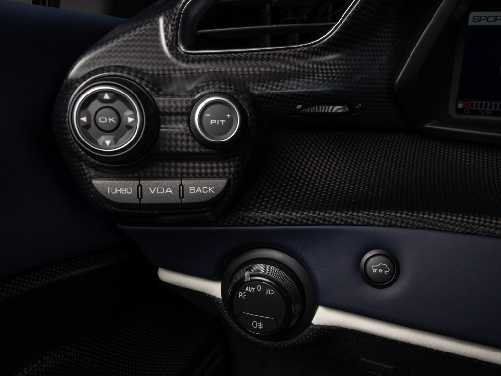 Certified 2019 Ferrari 488 Pista Coupe RWD image 30