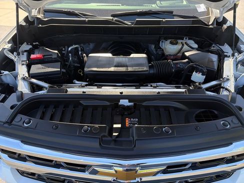 Certified 2023 Chevrolet Silverado 1500 LT AWD/4WD image 24