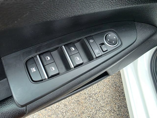 Used 2021 Kia Forte LXS FWD image 19