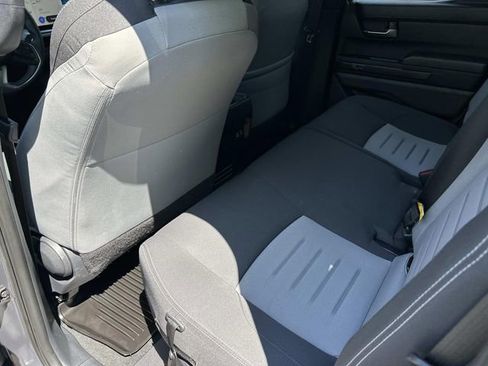 Used 2024 Toyota Tacoma TRD Off-Road image 19