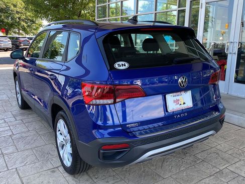 Used 2023 Volkswagen Taos S w/ Driver Assistance Package AWD/4WD image 5