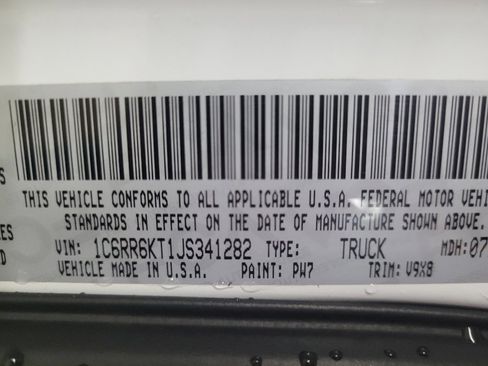 Used 2018 RAM 1500 Express w/ Express Value Package RWD image 33