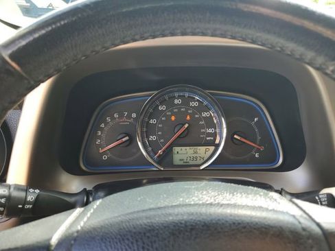 Used 2013 Toyota RAV4 Limited AWD/4WD image 15