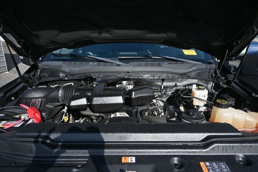 Used 2017 Ford F350 Lariat AWD/4WD image 29