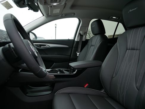 New 2026 Buick Envision Avenir image 4