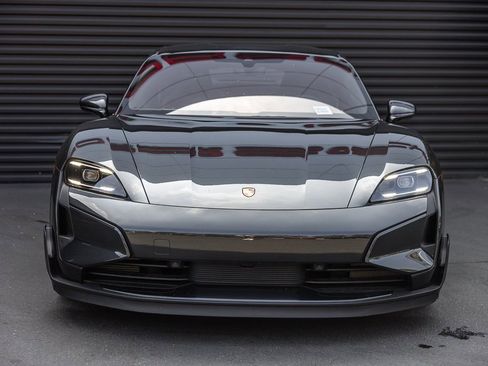 Used 2025 Porsche Taycan Turbo GT image 7