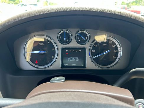 Used 2013 Cadillac Escalade ESV Luxury RWD image 32
