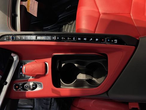 Certified 2022 Chevrolet Corvette Stingray Preferred Cpe w/ Z51 Performance Package image 20