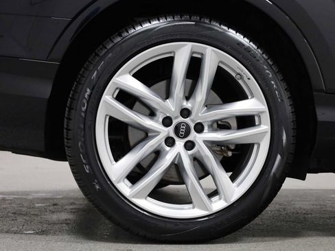 Certified 2025 Audi Q7 3.0T Premium Plus w/ Premium Plus Package AWD/4WD image 36