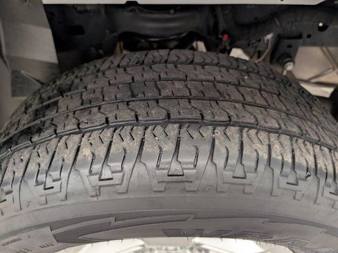 Used 2024 RAM 1500 Laramie image 21