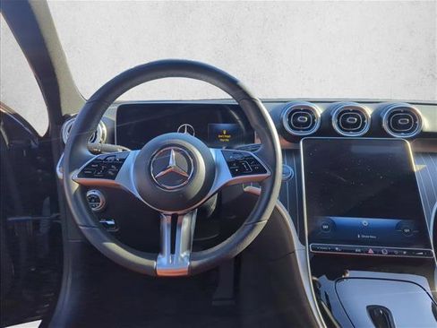 Used 2023 Mercedes-Benz C 300 Sedan image 9