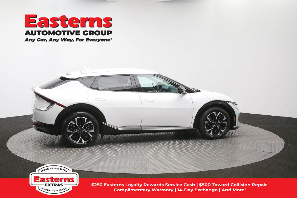 Used 2024 Kia EV6 Wind w/ Wind Technology Package AWD/4WD image 47