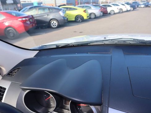 Used 2008 Mitsubishi Outlander SE FWD image 50