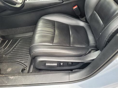 Used 2022 Honda Accord Touring image 16