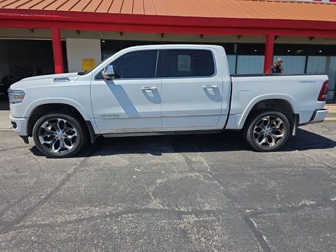 Used 2022 RAM 1500 Limited w/ Body-Colour Bumper Group AWD/4WD image 6