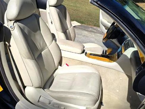 Used 2002 Lexus SC 430 Convertible image 11